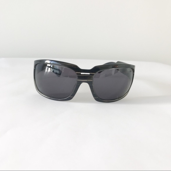 Byron Sunglasses - Picture 1 of 3